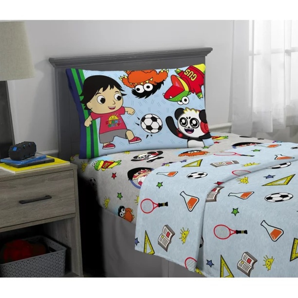 Ryan’s world twin sheet set